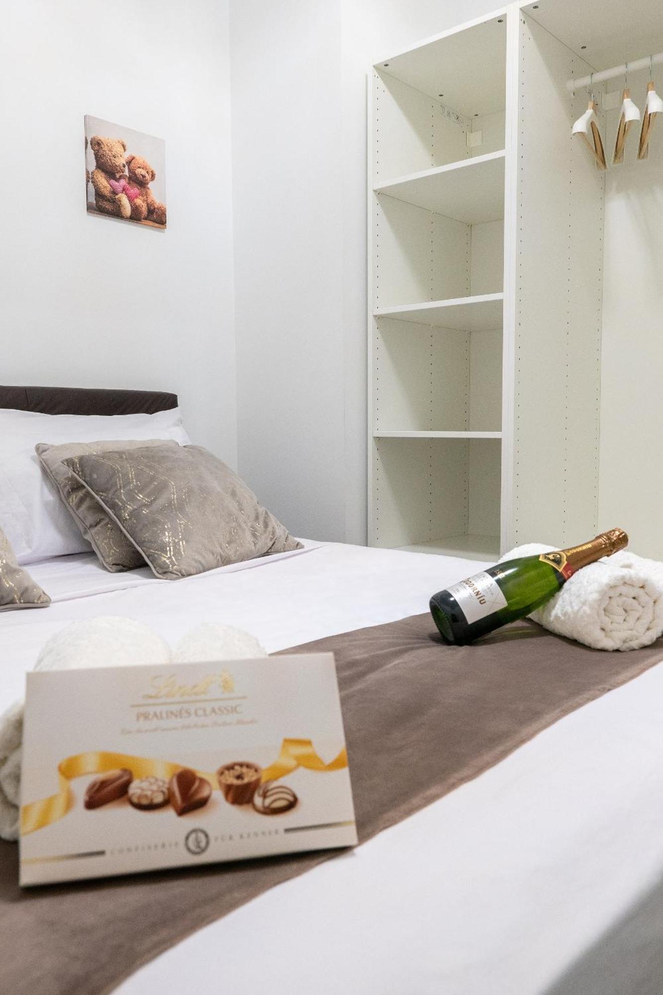Apartamento Turistico Lux Center Walencja Zewnętrze zdjęcie